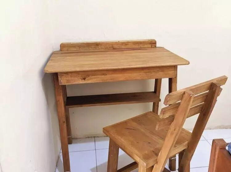 Majatalo Kingkost Wonocatur