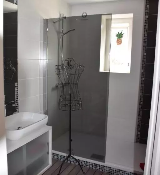 تختخواب و صبحانه Chambre D Hôtes Le Cadran Des Chauvelles