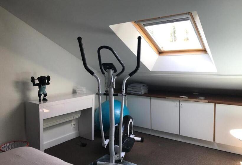 住宿加早餐  Chambre D Hôtes Le Cadran Des Chauvelles