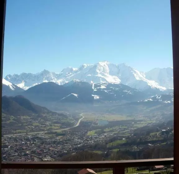 Aamiaismajoitus (B&B) Chambres D'hôtes Les Terrasses De Varme