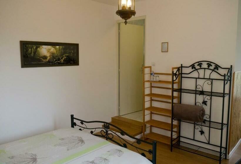 Bed and Breakfast Châtelet Camelot