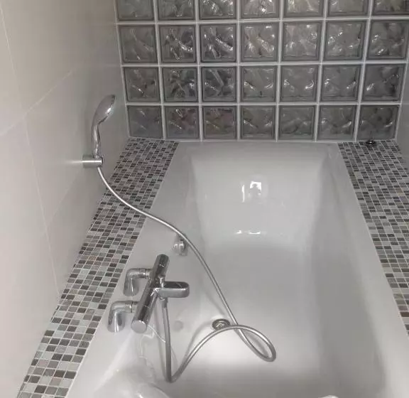 ベッドアンドブレックファースト Demeure Les Aiglons, Chambres D Hôtes & Spa