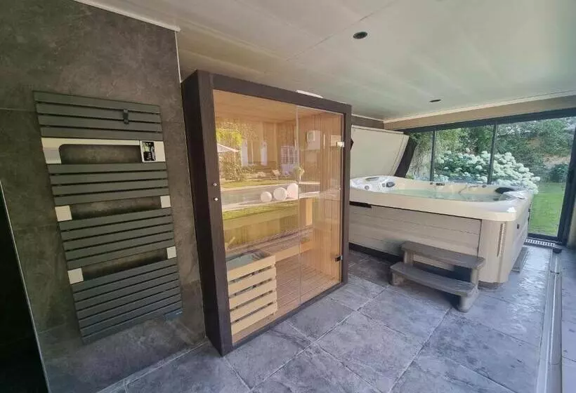 ベッドアンドブレックファースト Demeure Les Aiglons, Chambres D Hôtes & Spa