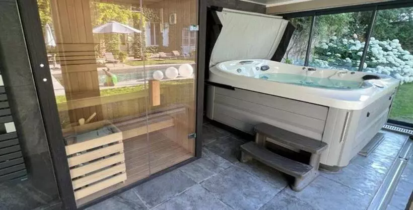 ベッドアンドブレックファースト Demeure Les Aiglons, Chambres D Hôtes & Spa