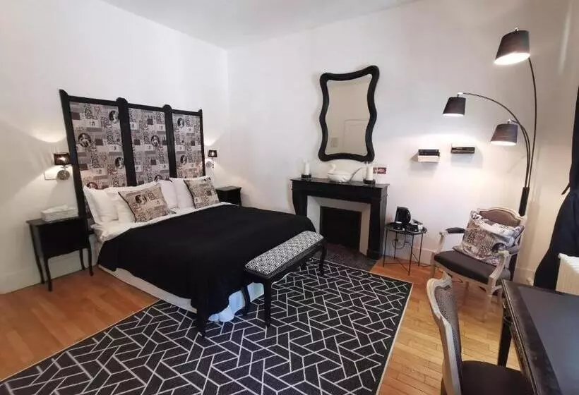 ベッドアンドブレックファースト Demeure Les Aiglons, Chambres D Hôtes & Spa