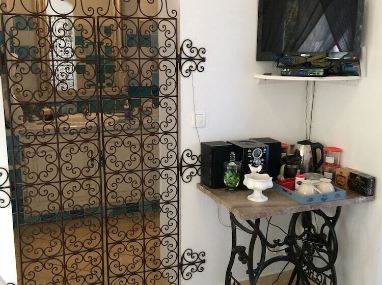 ベッドアンドブレックファースト Domaine De La Provenç âne Le Pigeonnier