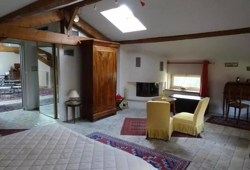 Aamiaismajoitus (B&B) Gentilhommière De Collonges