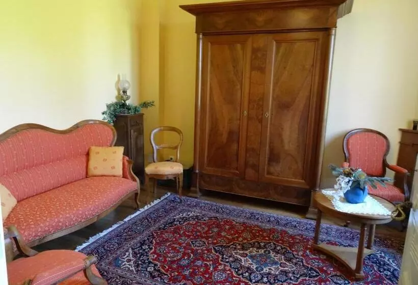 Aamiaismajoitus (B&B) Gentilhommière De Collonges