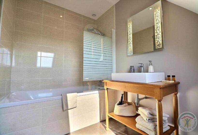 تختخواب و صبحانه Gentilhommière De La Grande Toutenais