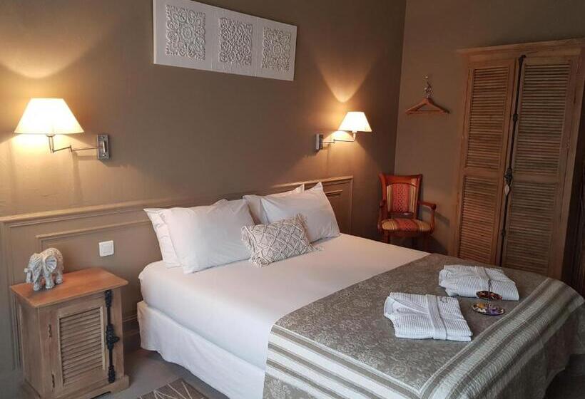 Bed and Breakfast Le Clos Des Cyprès Maison D Hôtes De Charme & Diner Gourmet