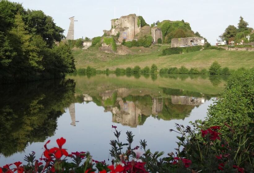 住宿加早餐 Logis Des Douves