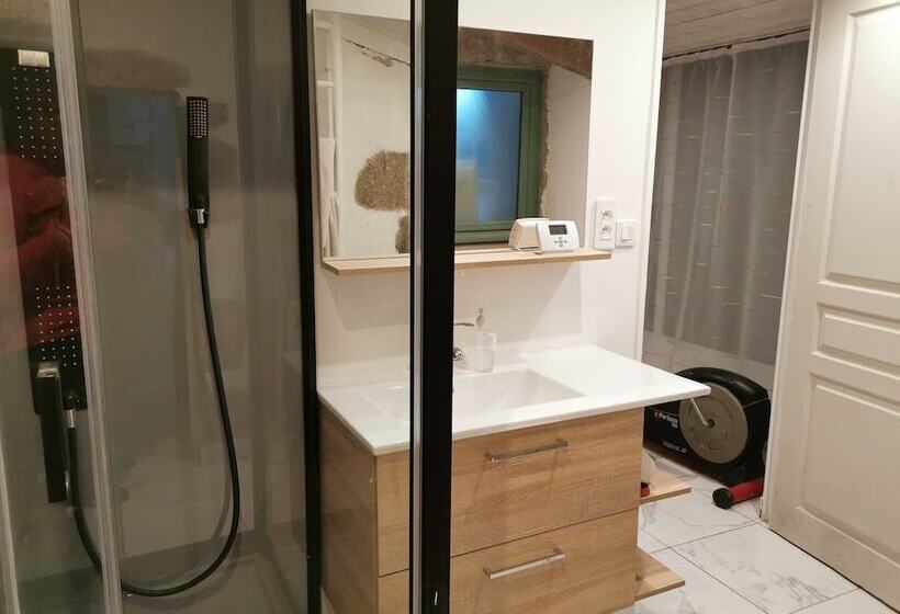 住宿加早餐 Logis Des Douves