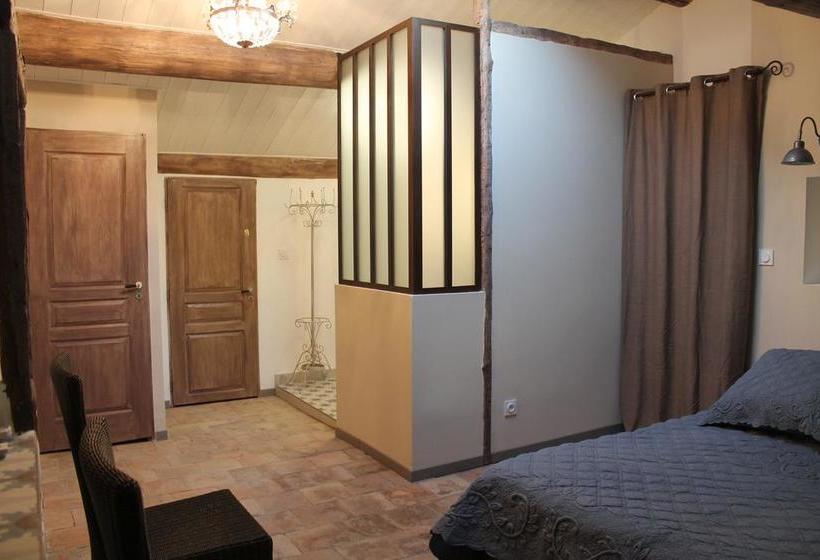 住宿加早餐  Mas De La Douceur