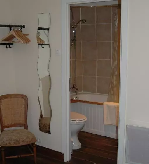 Bed and Breakfast Domfront   Numero Cinq