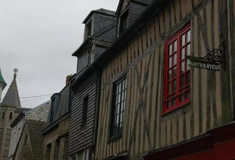 Bed and Breakfast Domfront   Numero Cinq