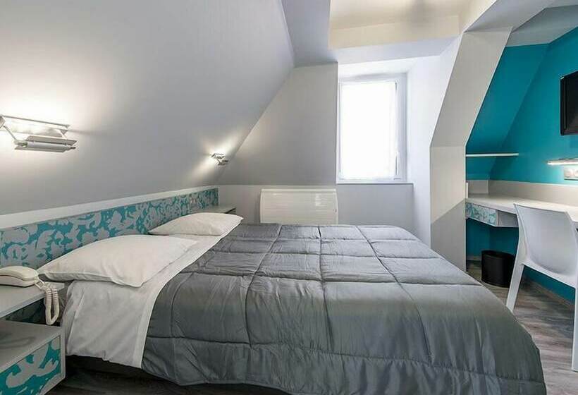 فندق De La Grotte