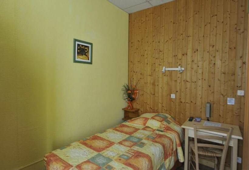 فندق De La Grotte