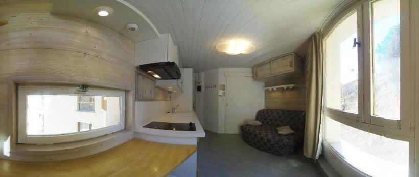 호텔 Hôtel Les Gardettes