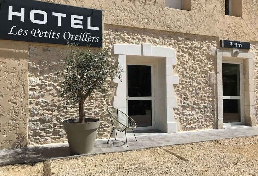 فندق Hôtel Les Petits Oreillers
