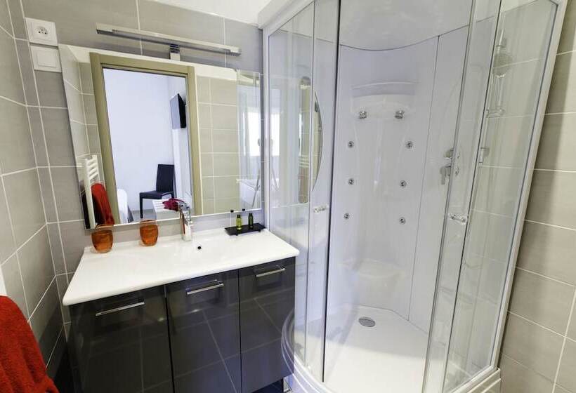 فندق Hôtel Les Petits Oreillers