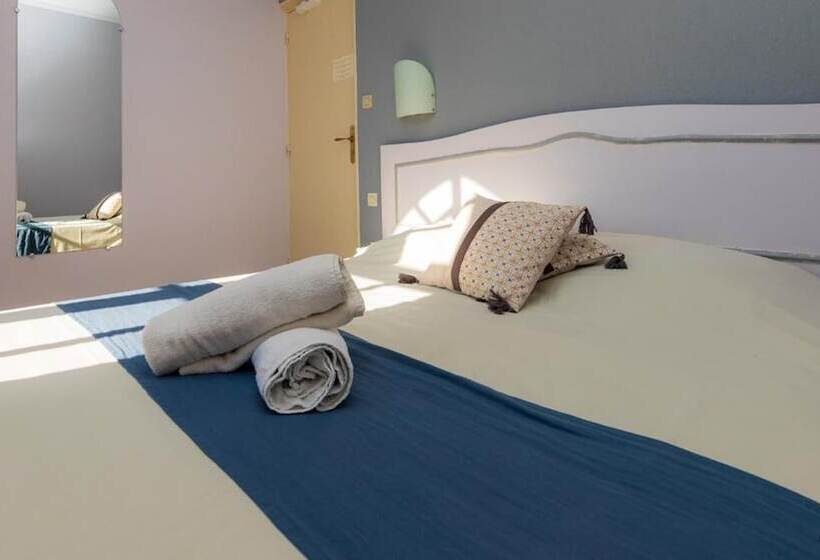 فندق Maison D Hôtes Du Prieuré