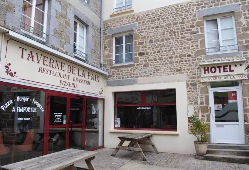 هتل Taverne De La Paix