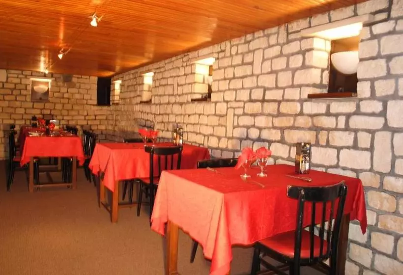 هتل Taverne De La Paix