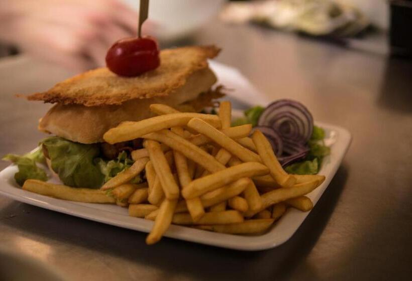 Le Bannier Hotel Restaurant