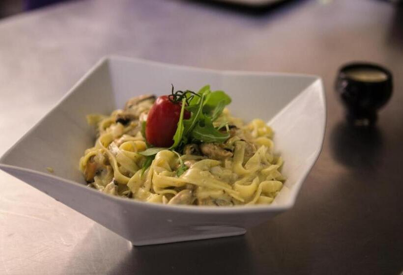 Le Bannier Hotel Restaurant