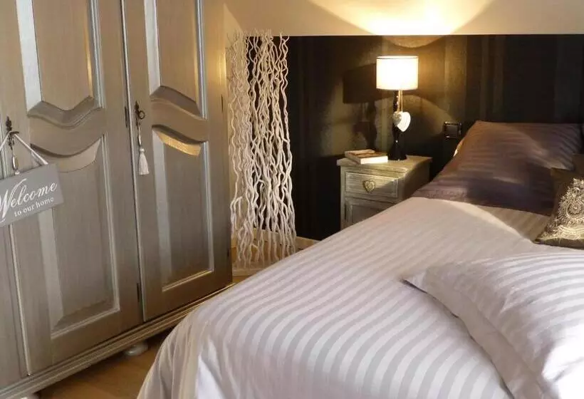 Aamiaismajoitus (B&B) Chambres D Hôtes La Parenthez