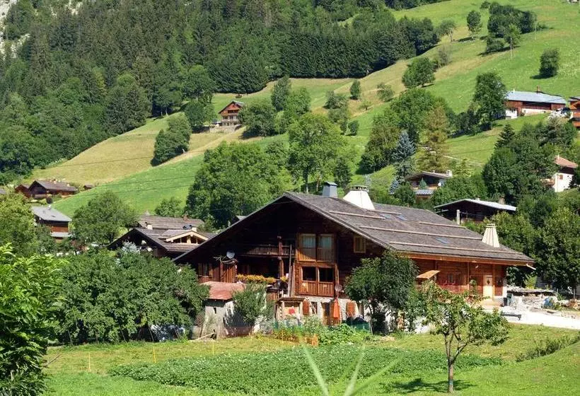 تختخواب و صبحانه Chambres D'hôtes Le Barna