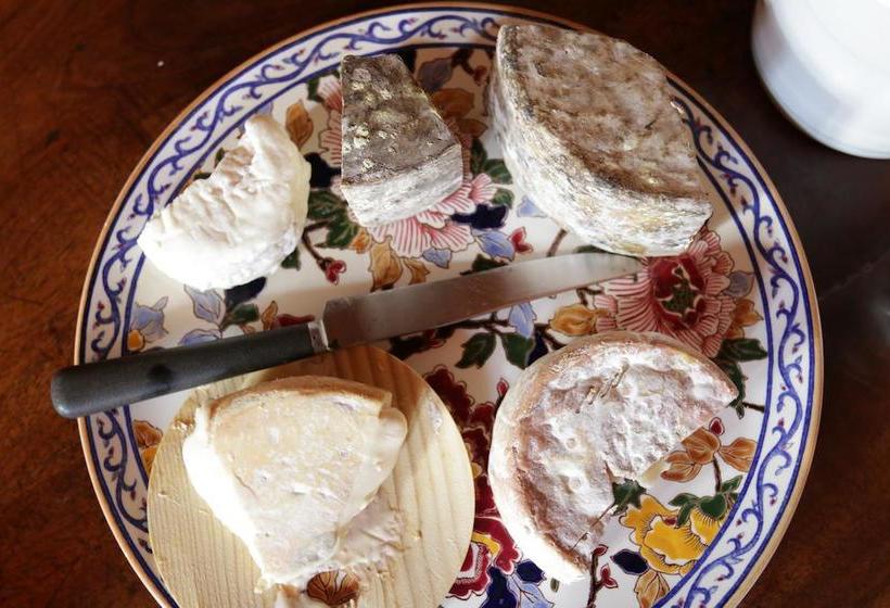 تختخواب و صبحانه Chambres D'hôtes Le Barna