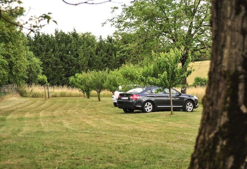 ベッドアンドブレックファースト Auberge D Ici Et D Ailleurs