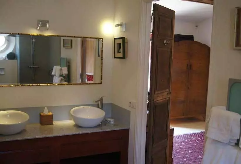Bed and Breakfast La Cour Carrée