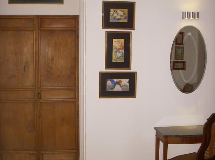 ベッドアンドブレックファースト La Cour Carrée