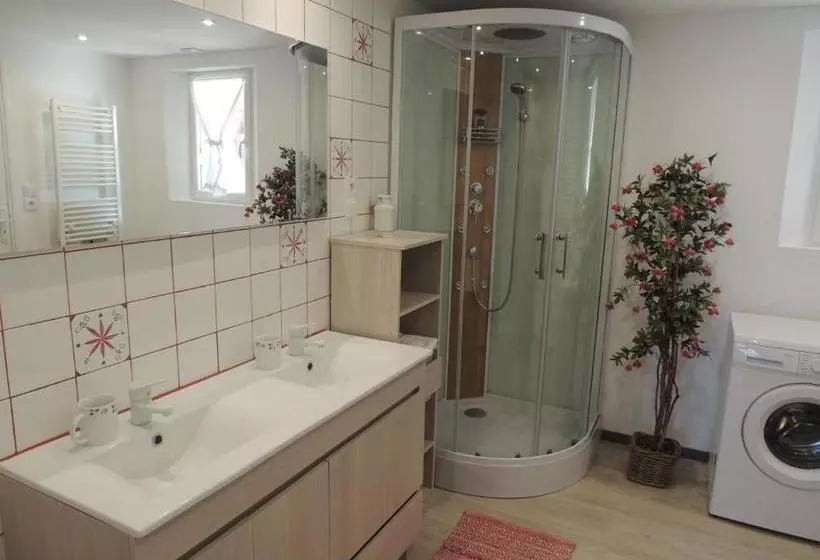 Aamiaismajoitus (B&B) La Jarillais
