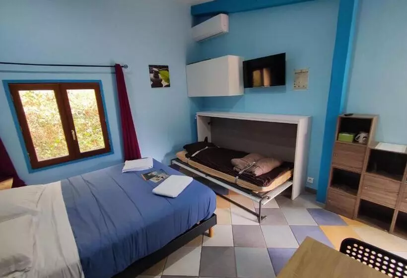 Aamiaismajoitus (B&B) La Maison De Tari