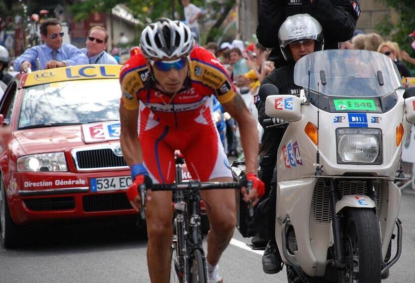 住宿加早餐  La Source