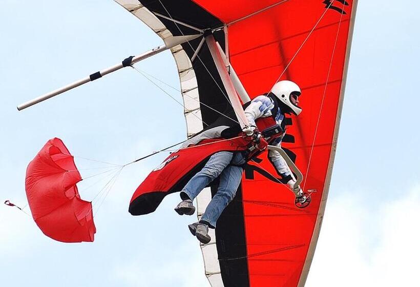 住宿加早餐  La Source