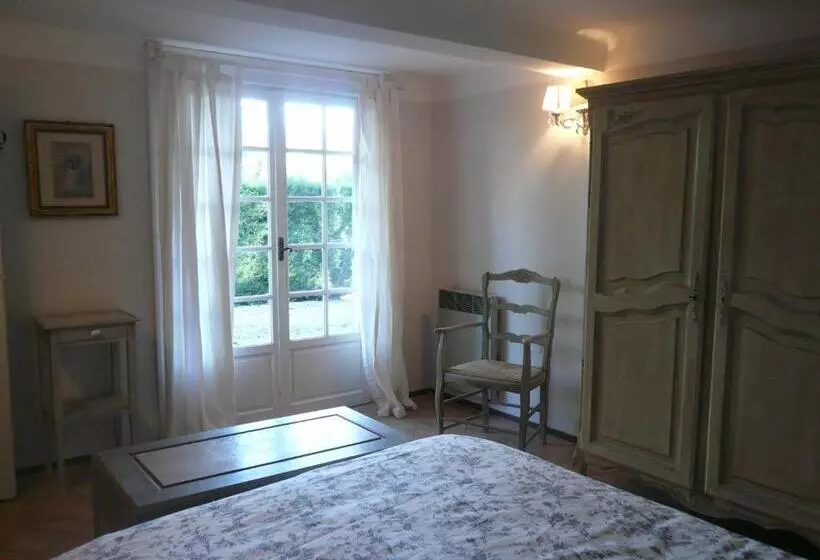 ベッドアンドブレックファースト Maison Le Retour