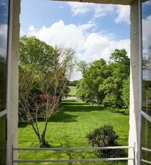 Aamiaismajoitus (B&B) Manoir De La Blonnerie