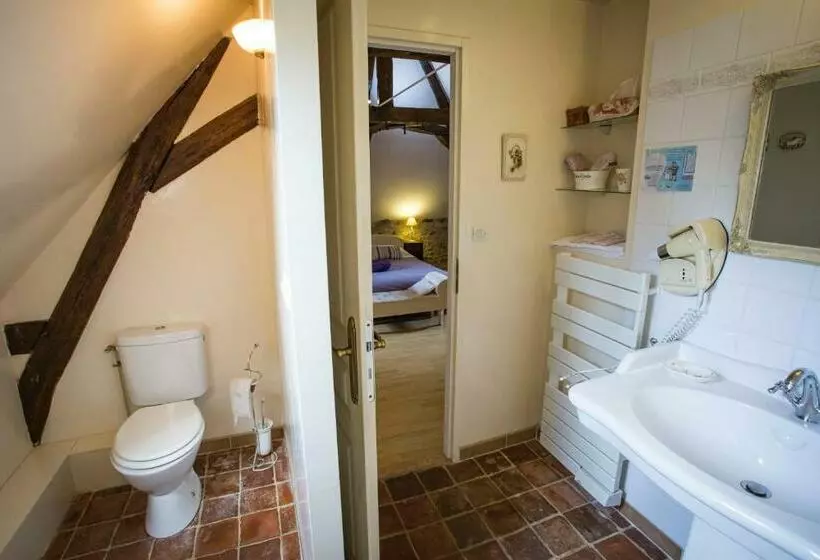 Aamiaismajoitus (B&B) Manoir De La Blonnerie