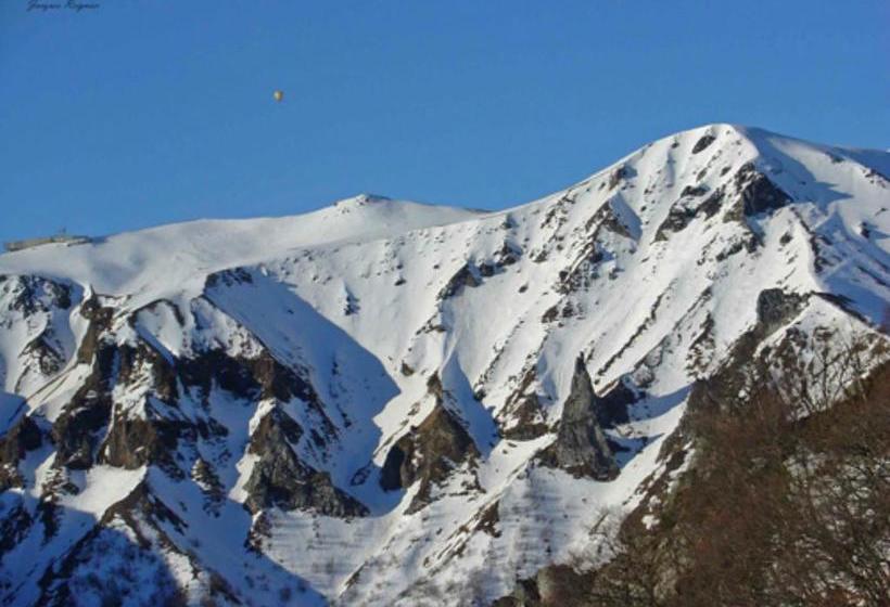 Отель Aux 500 Diables Eco Lodge