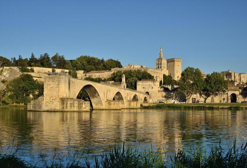 בית מלון כפרי Ibis Budget Orange Centre