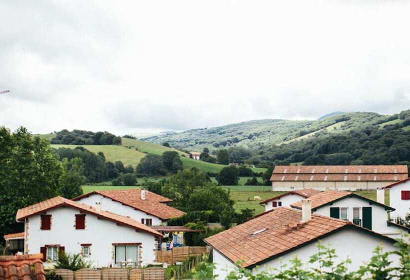 בית מלון כפרי Trinquet