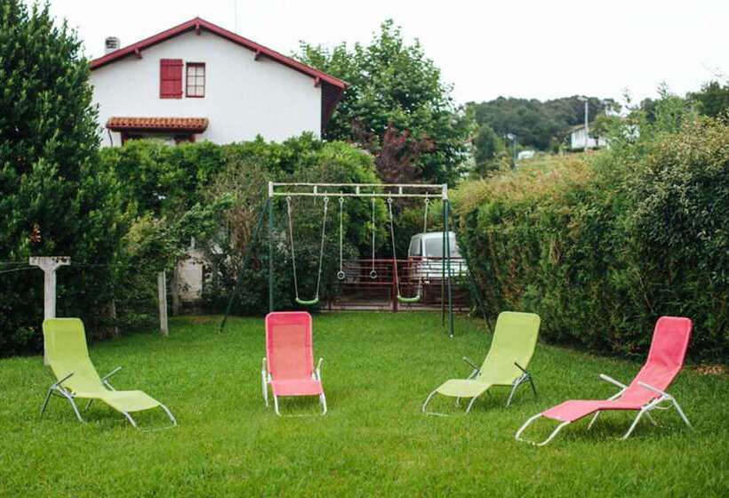 בית מלון כפרי Trinquet