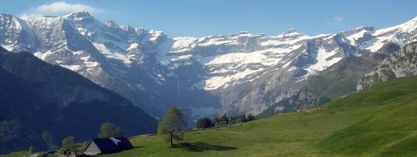 Logis Hotel Castel De Mirambel