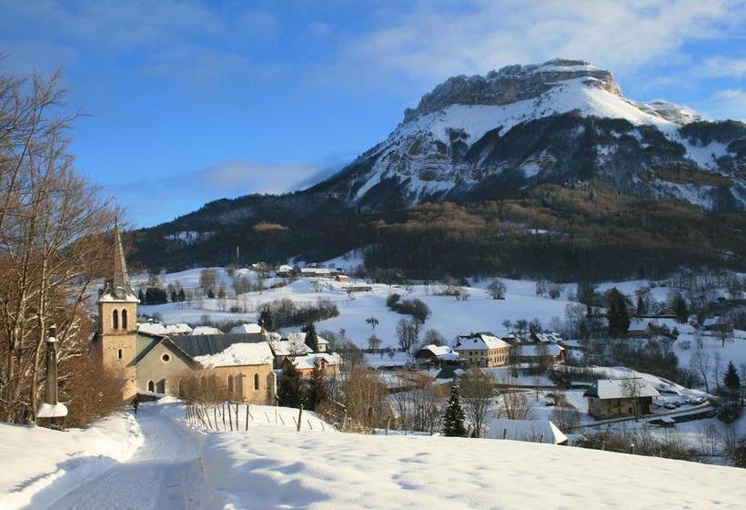 Bar Hotel Restaurant Le Margeriaz