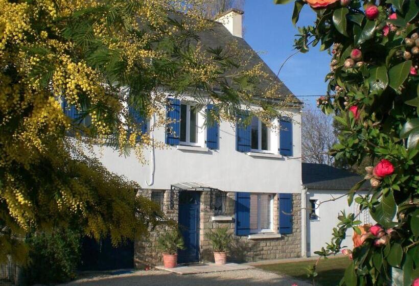 Nocleg ze śniadaniem Chambre D Hôtes Mont D Hermine