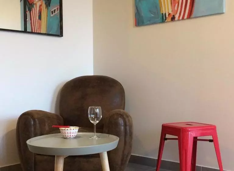 ベッドアンドブレックファースト Le Clos Poulain Petits Gîtes De Charme Et Chambres D Hôtes Familiales Au Calme Proche Bayeux Et Des